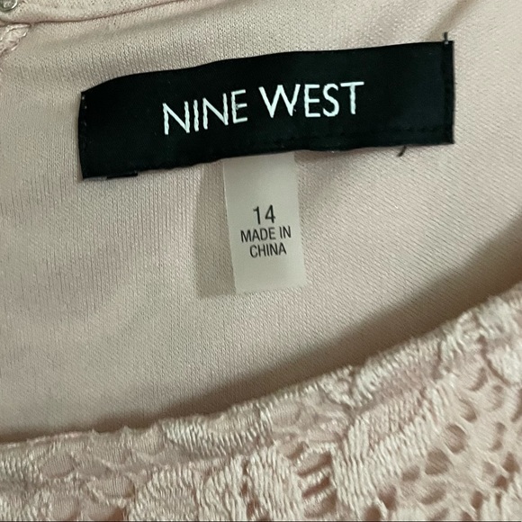 Pink Lace Dress - Picture 5 of 5